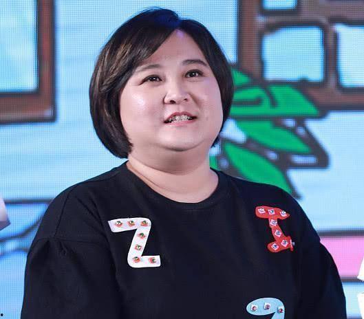 贾玲爆料瘦脸针视频,揭秘明星美容秘密  第2张